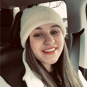 Meet your Posher, Jayda